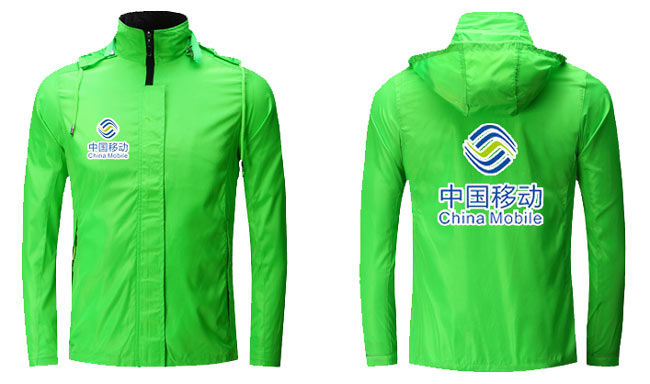 連帽廣告風衣定做后背及LOGO印制效果圖