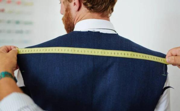 服裝尺寸誤差范圍及誤差標(biāo)準(zhǔn)是多少?服裝定制廠家為你深度解析!